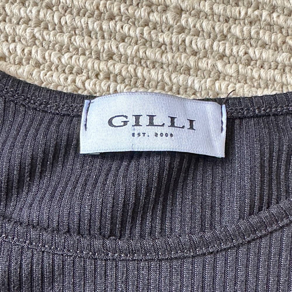 Gilli Black Ruffle Sleeve Ribbed Top - Picture 2 of 2